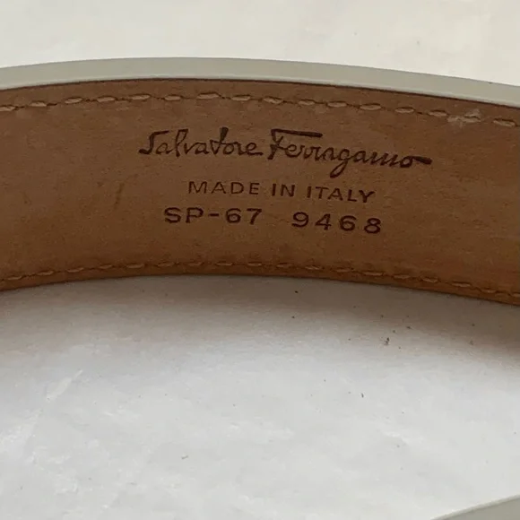 Salvatore Ferragamo Genuine Calf Leather Bianco White Belt Size 38 42 - Picture 6 of 10